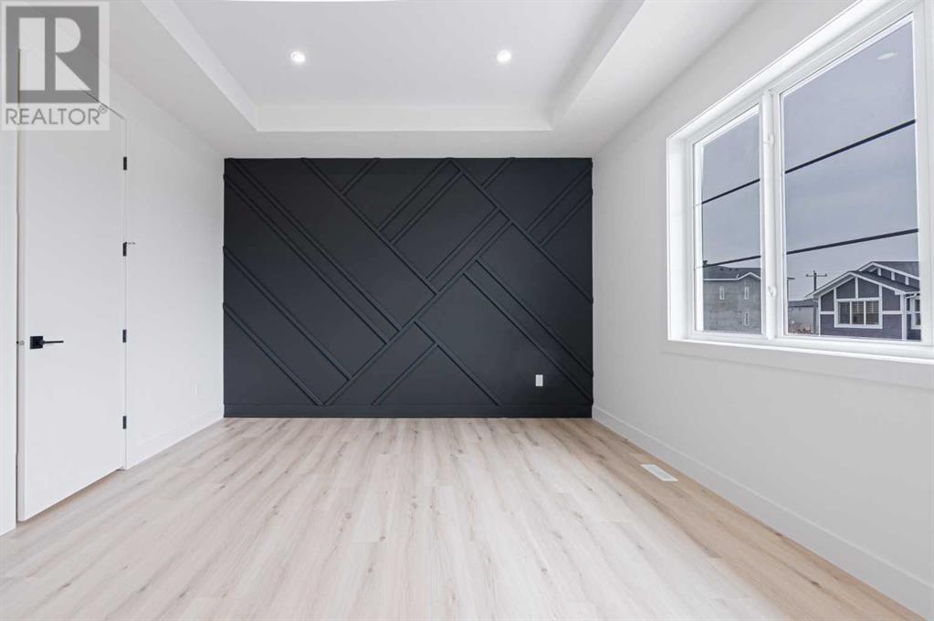 Single Family House for Sale in  saddlecrest Circle NE Saddle Ridge Calgary 
