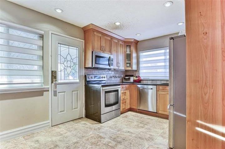 11662 89A Avenue, Delta