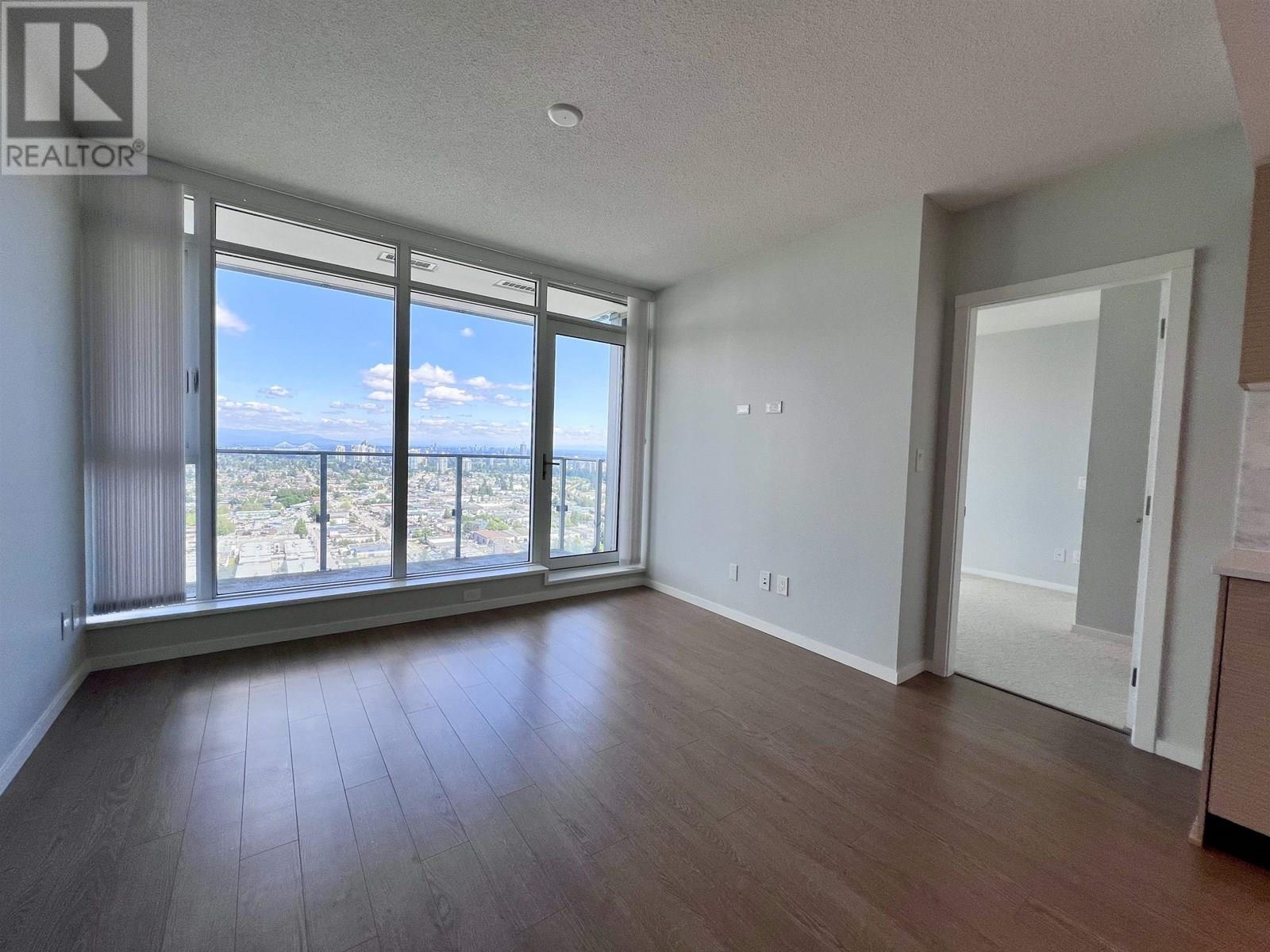 Photo 5 of 3507 6700 Dunblane Avenue, Burnaby BC