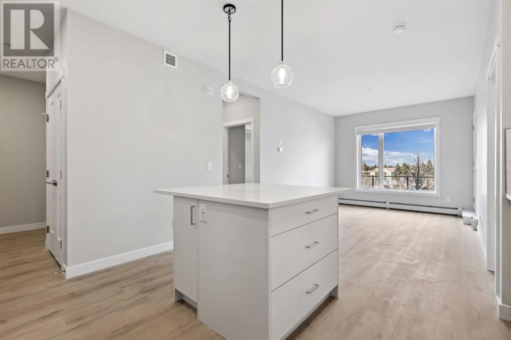Single Family House for Sale in   Shawnee Square SW Shawnee Slopes Calgary 