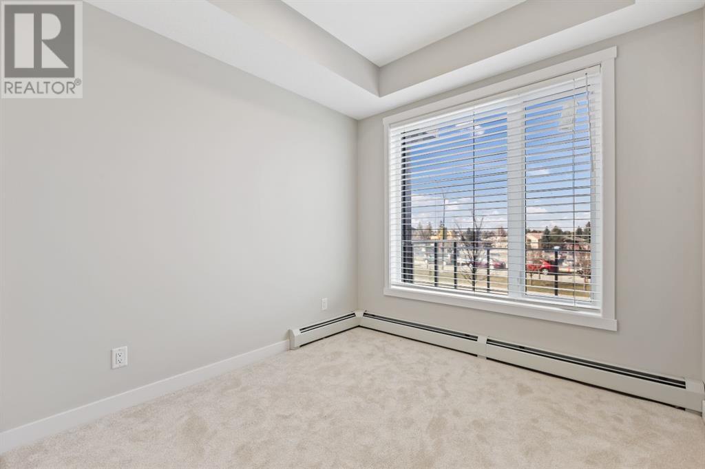 Single Family House for Sale in   Shawnee Square SW Shawnee Slopes Calgary 