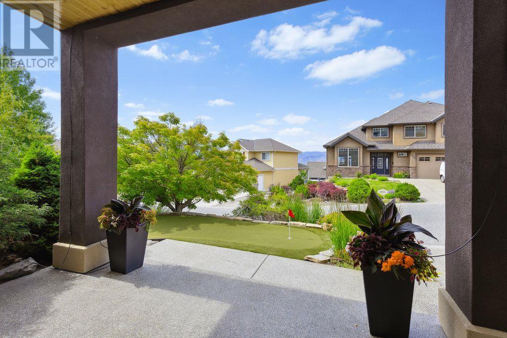  839 Clarance Avenue, Kelowna