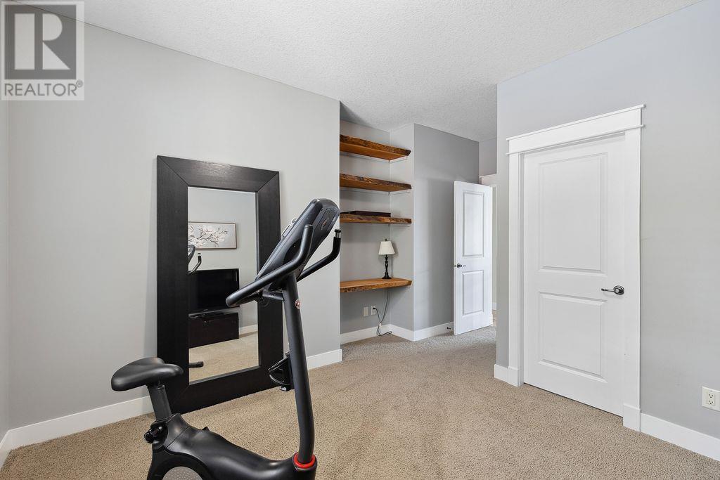  839 Clarance Avenue, Kelowna