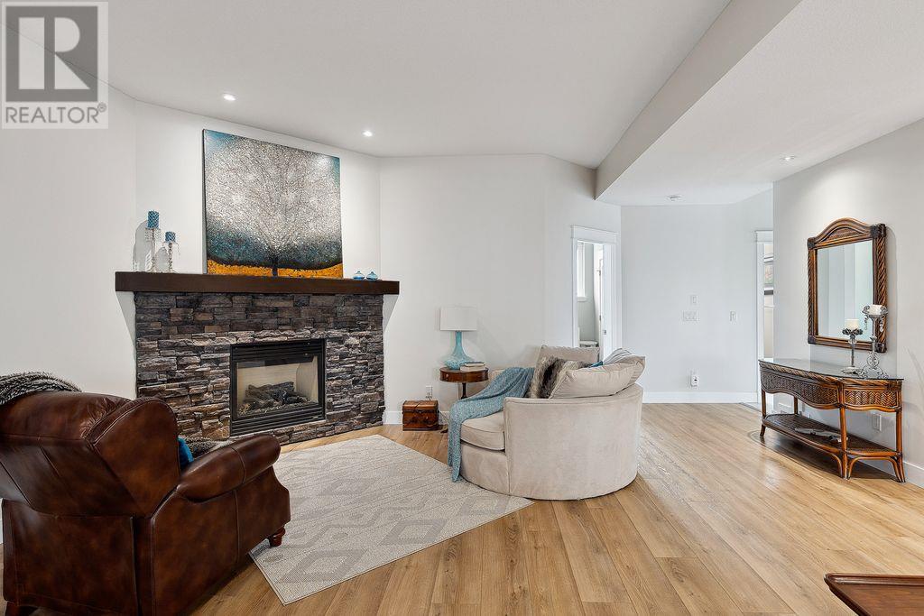  839 Clarance Avenue, Kelowna
