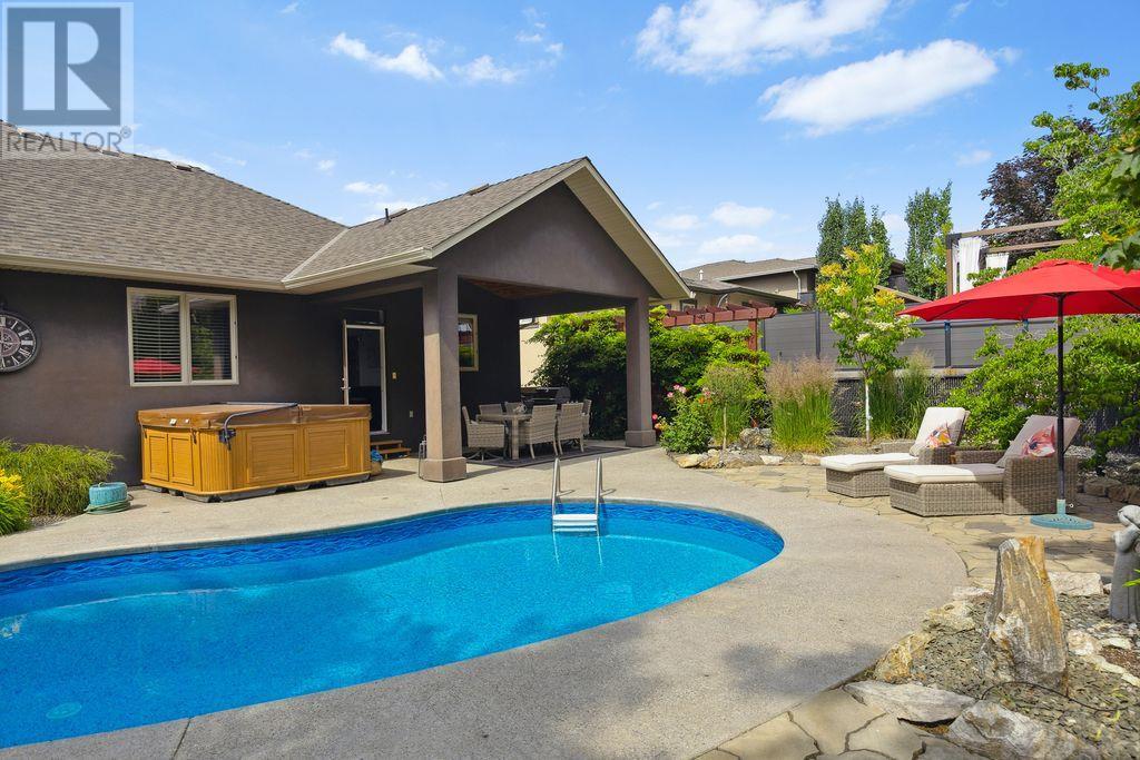  839 Clarance Avenue, Kelowna