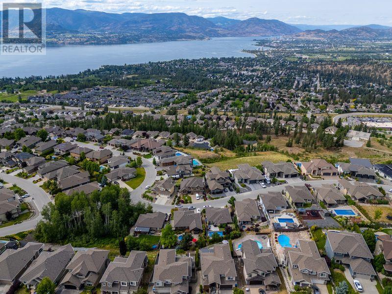  839 Clarance Avenue, Kelowna