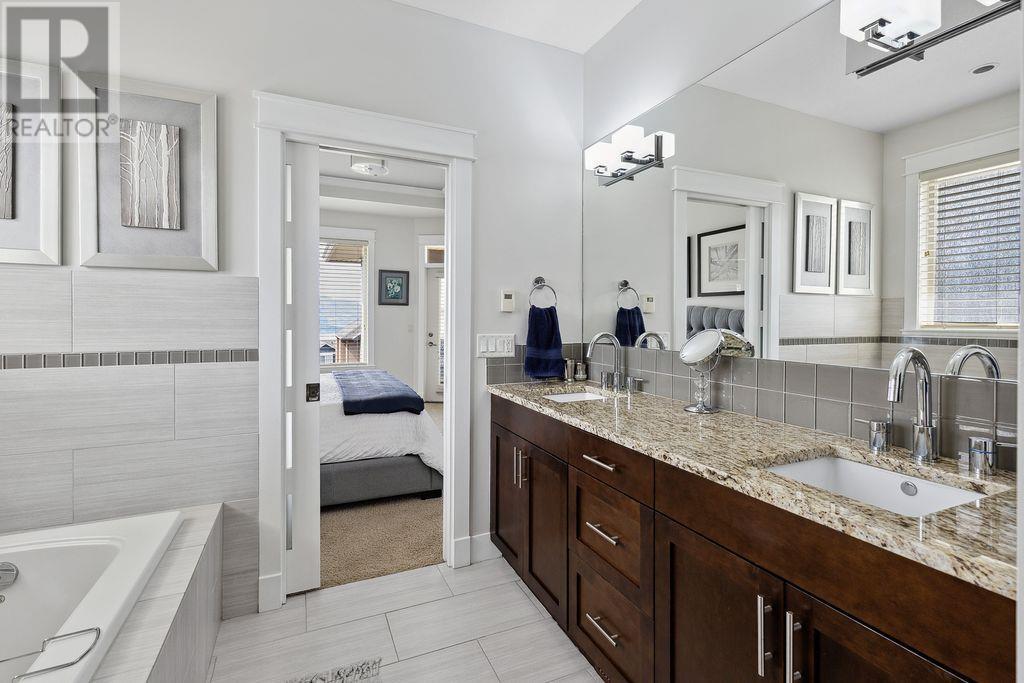  839 Clarance Avenue, Kelowna