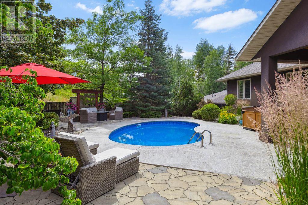  839 Clarance Avenue, Kelowna