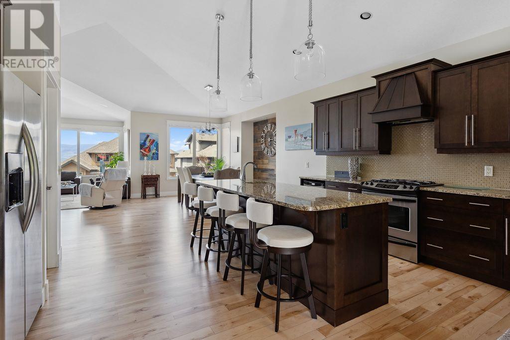  839 Clarance Avenue, Kelowna
