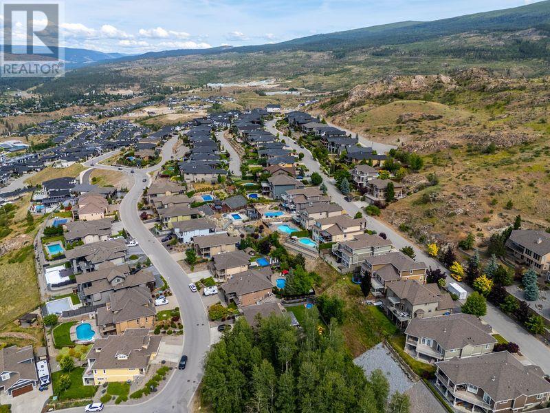  839 Clarance Avenue, Kelowna