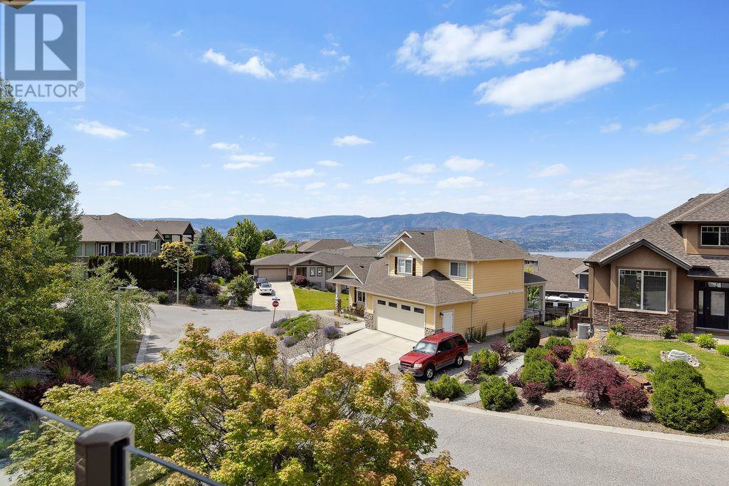 839 Clarance Avenue, Kelowna