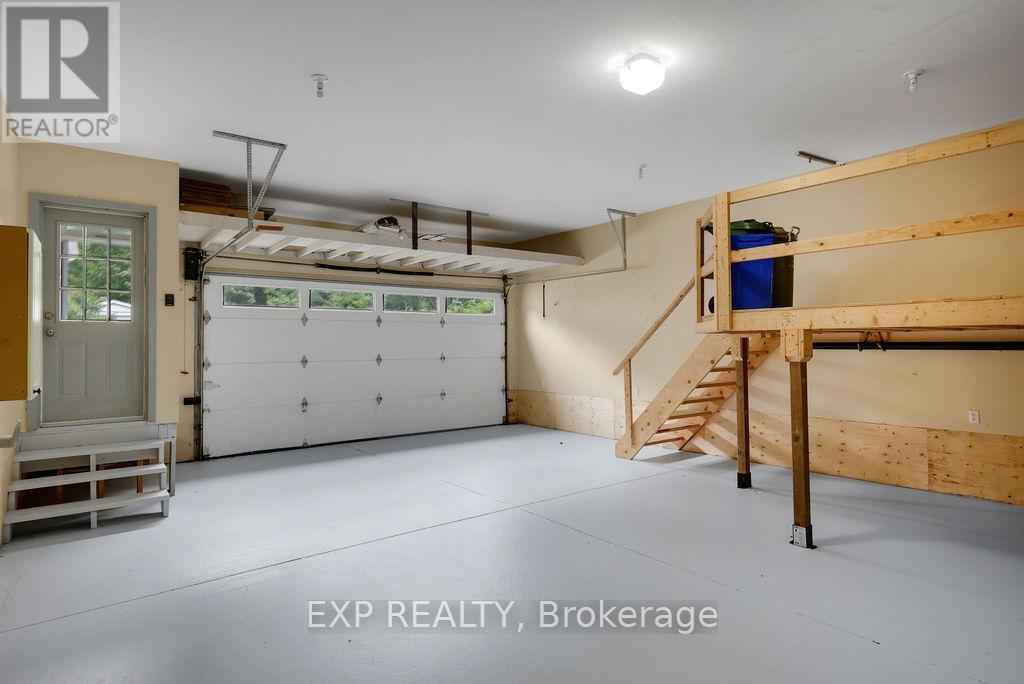 Photo 21 of 1071 Teena Colleen Private, Ottawa ON