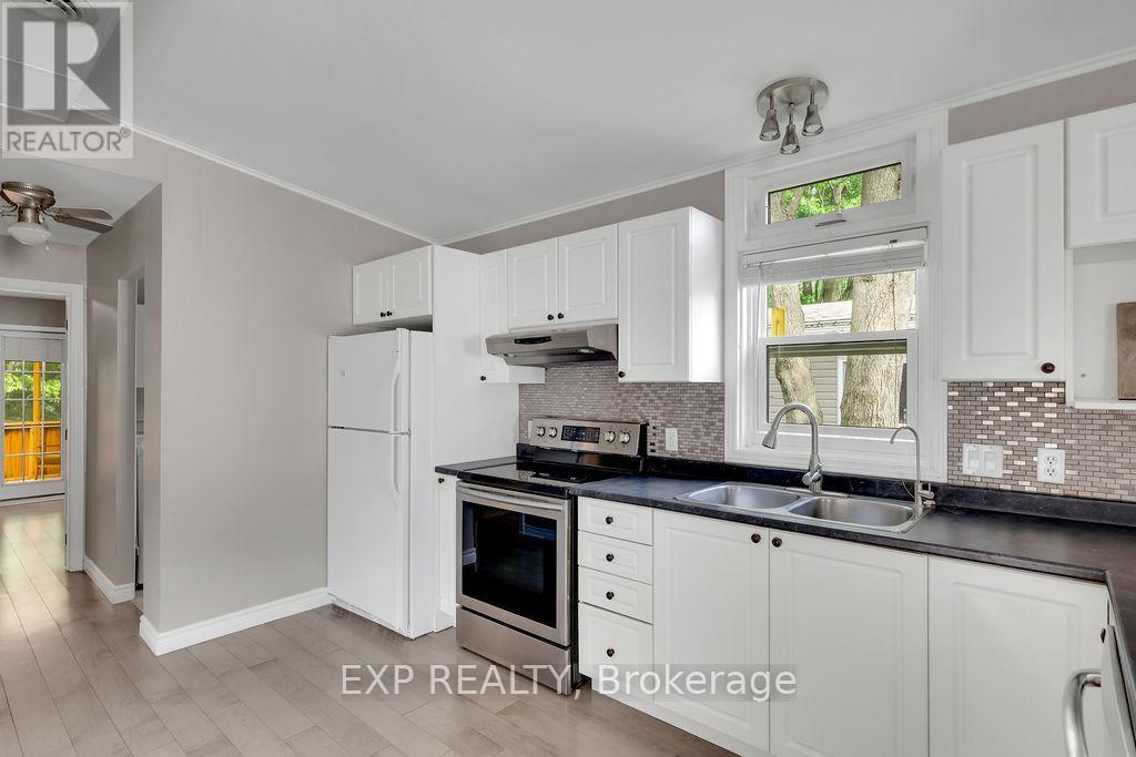 Photo 19 of 1071 Teena Colleen Private, Ottawa ON