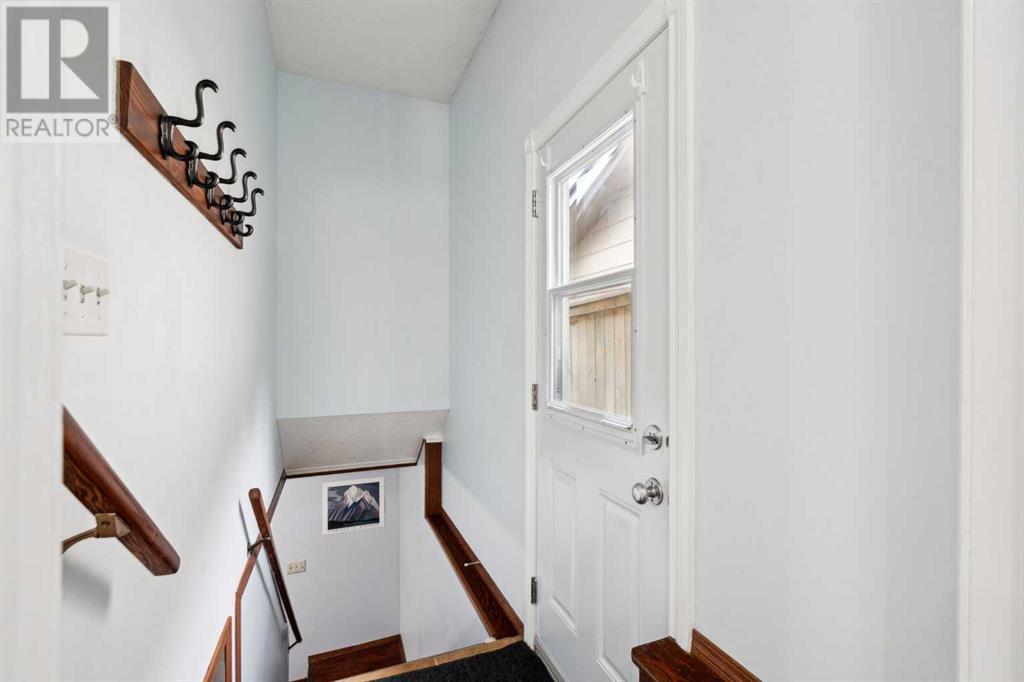 Single Family House Bungalow for Sale in  Sunhurst Road SE Sundance Calgary 