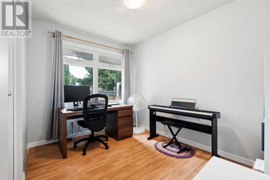Single Family House Bungalow for Sale in  Sunhurst Road SE Sundance Calgary 