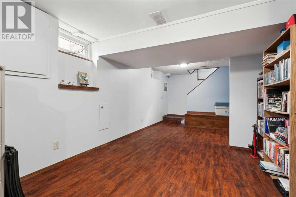Single Family House Bungalow for Sale in  Sunhurst Road SE Sundance Calgary 