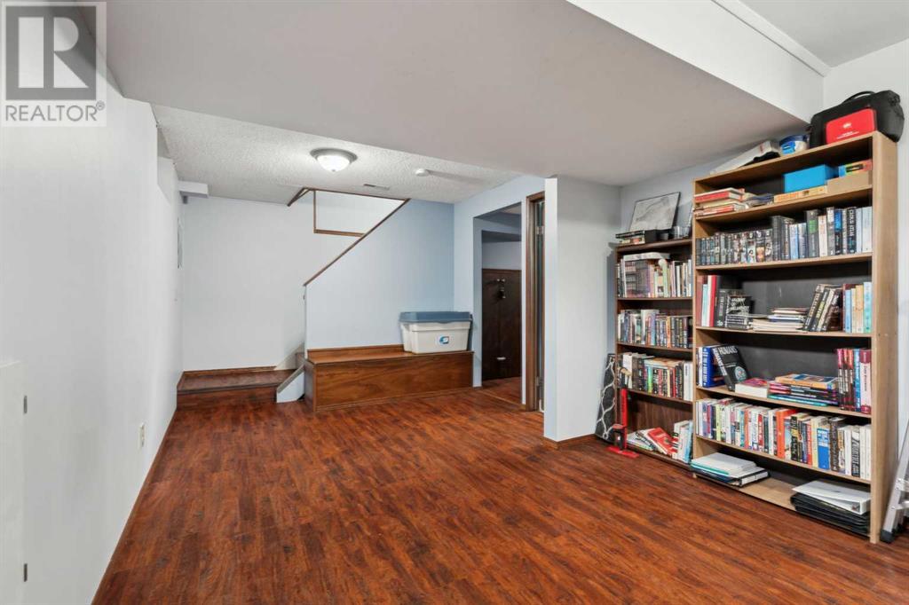 Single Family House Bungalow for Sale in  Sunhurst Road SE Sundance Calgary 