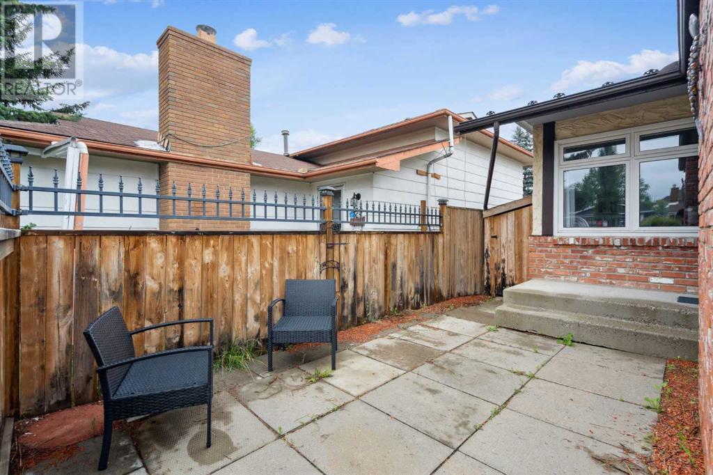 Single Family House Bungalow for Sale in  Sunhurst Road SE Sundance Calgary 