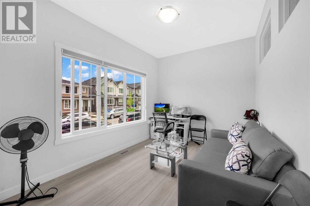 Single Family House for Sale in  Sage Hill Lane NW Sage Hill Calgary 