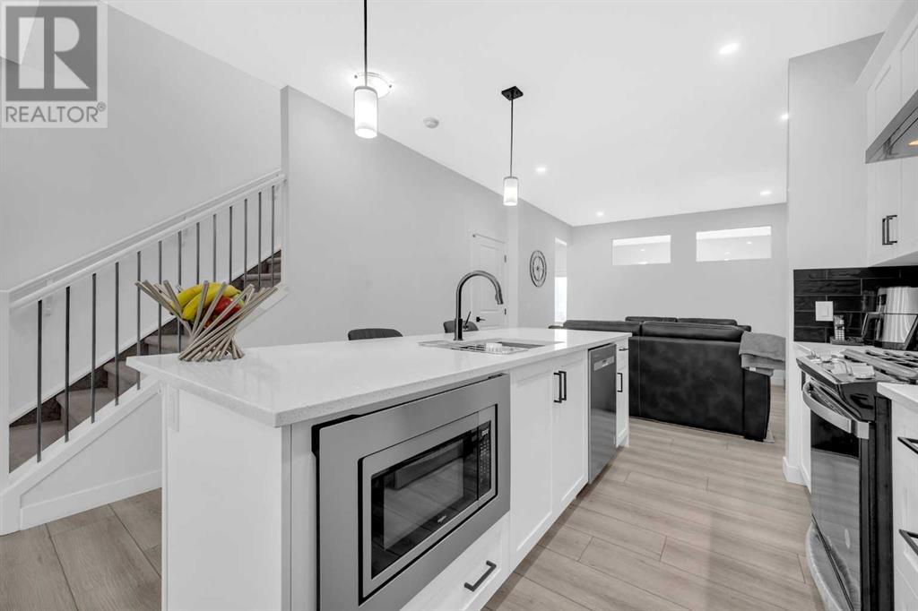 Single Family House for Sale in  Sage Hill Lane NW Sage Hill Calgary 