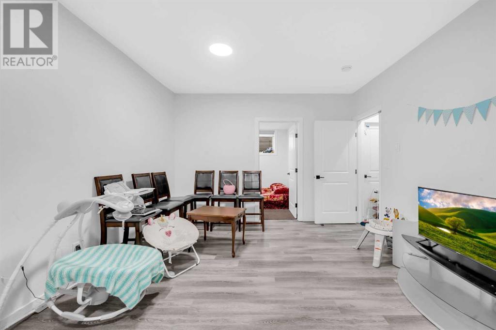 Single Family House for Sale in  Sage Hill Lane NW Sage Hill Calgary 