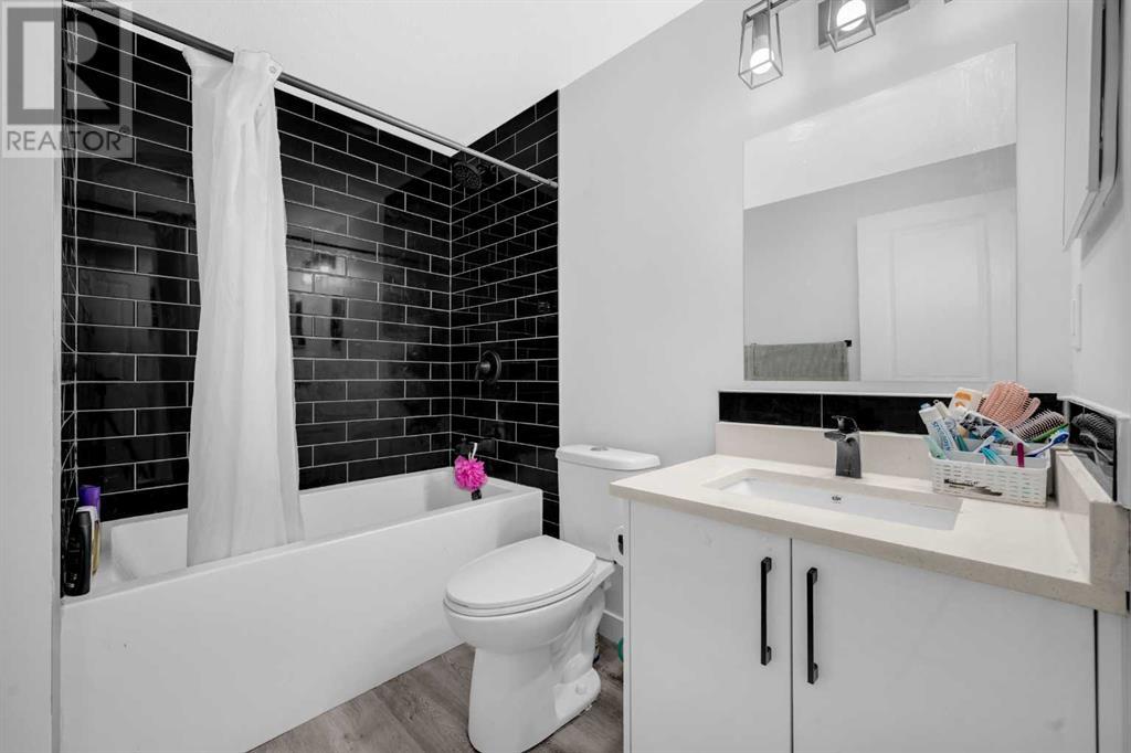 Single Family House for Sale in  Sage Hill Lane NW Sage Hill Calgary 