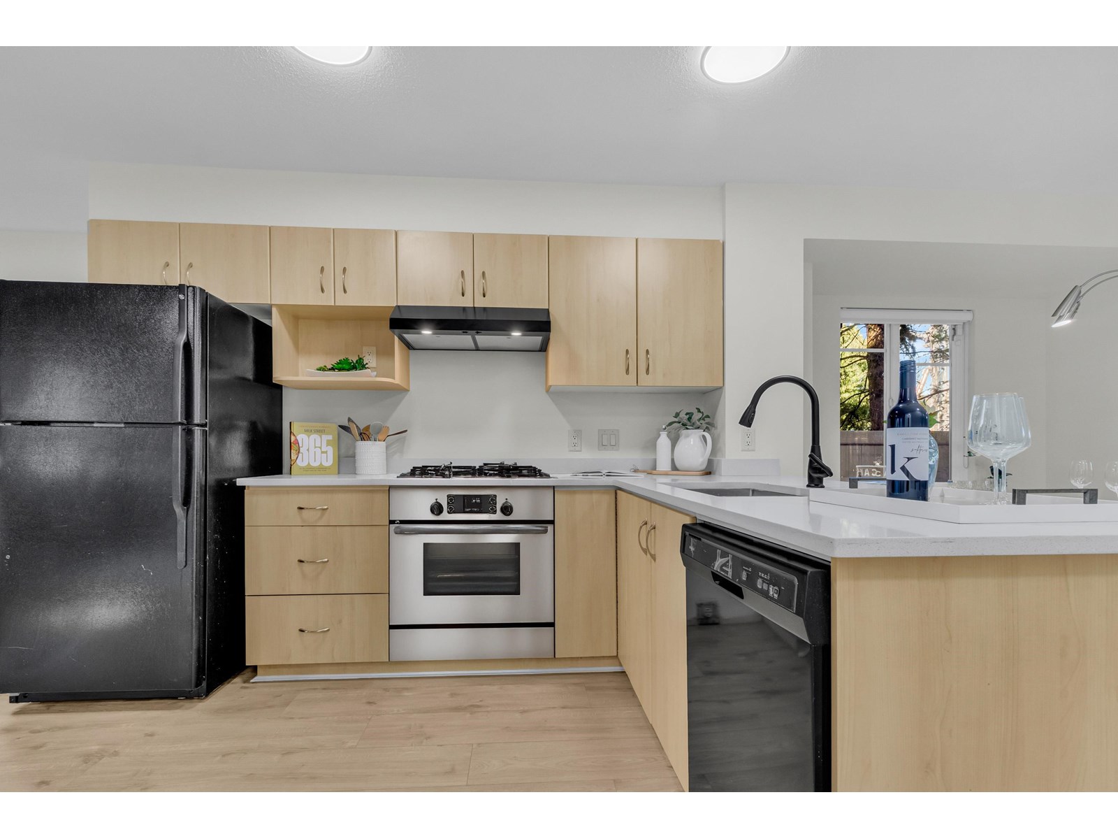 Photo 9 of 44 15871 85 Avenue, Surrey BC