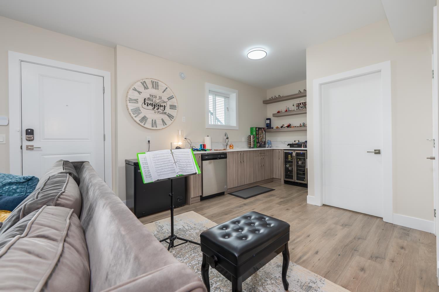 Photo 22 of 16796 16 A Avenue, Surrey BC
