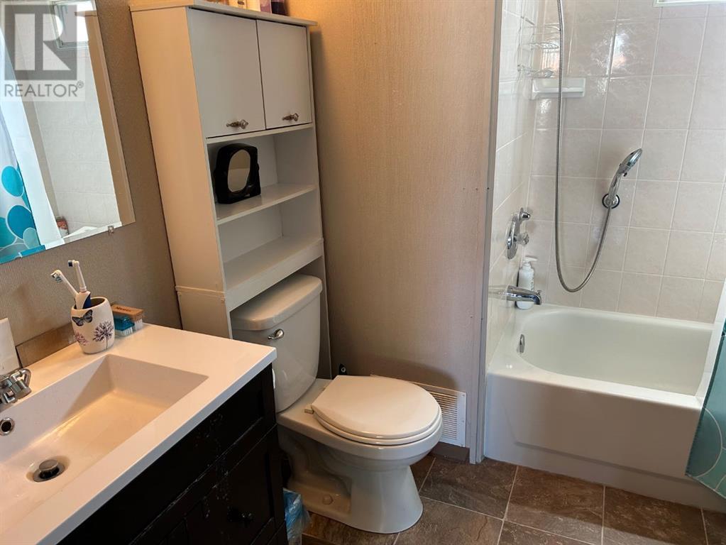 Single Family House Mobile Home for Sale in    Avenue SE Red Carpet Calgary 