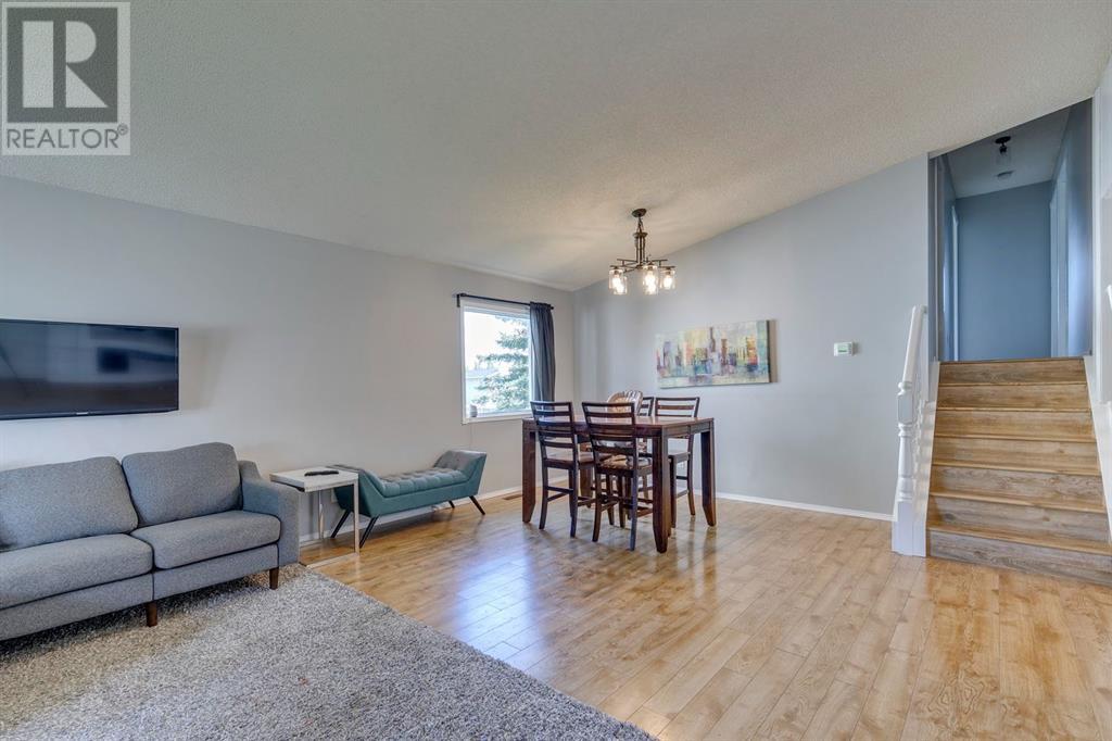 Single Family House 4 Level for Sale in  Hawkville Close NW Hawkwood Calgary 