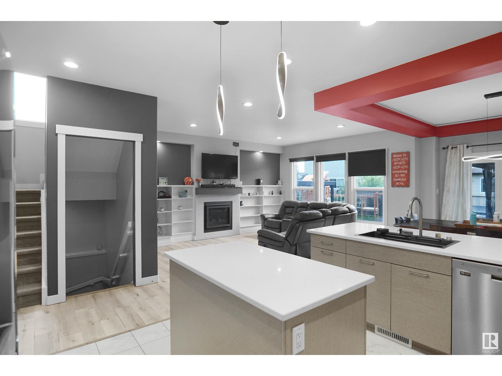 Photo 61 of 811 35 Av Nw, Edmonton AB