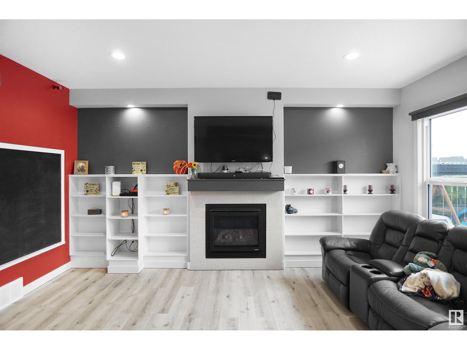 Photo 25 of 811 35 Av Nw, Edmonton AB