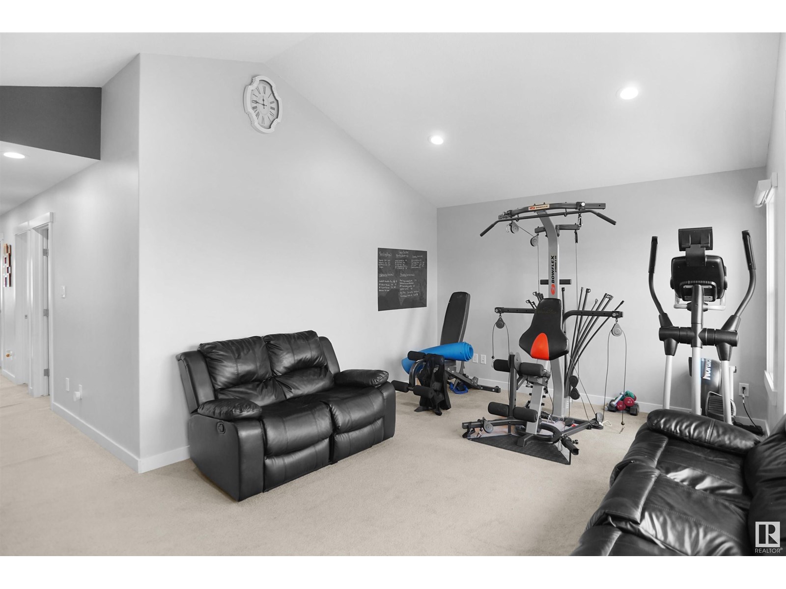 Photo 12 of 811 35 Av Nw, Edmonton AB
