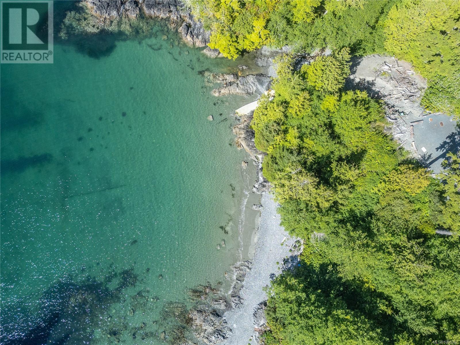 261 Cedar St, Tofino