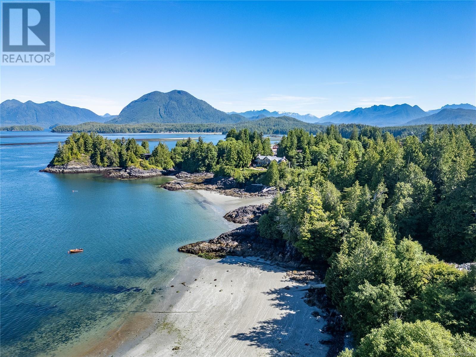 261 Cedar St, Tofino