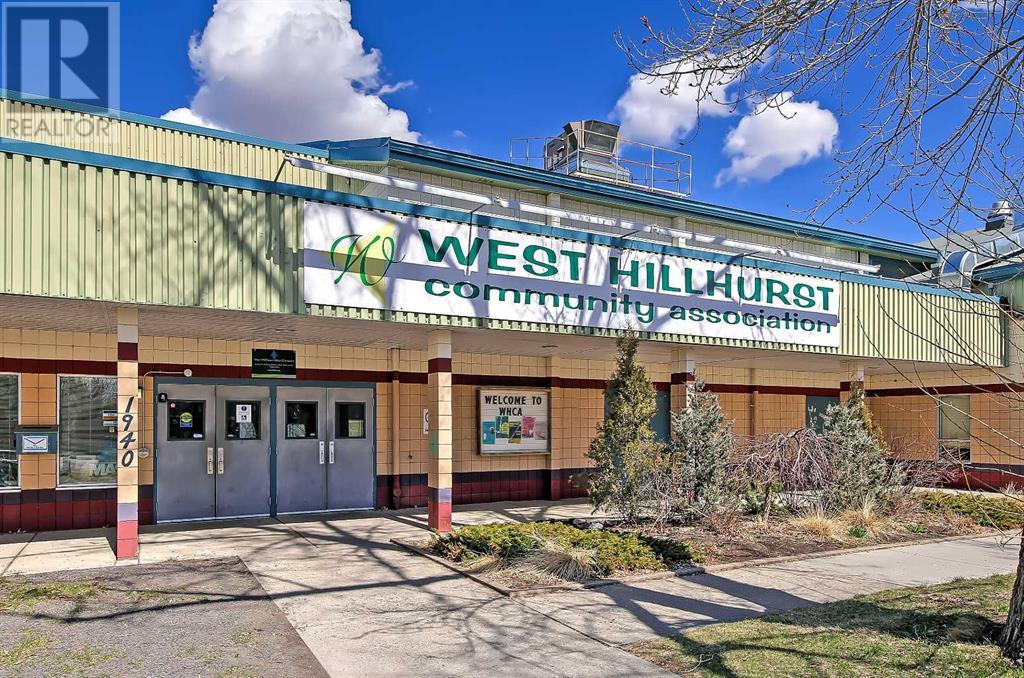 Single Family House for Sale in  Broadview Road NW West Hillhurst Calgary 