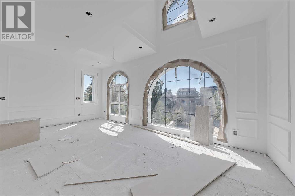 Single Family House for Sale in  Broadview Road NW West Hillhurst Calgary 