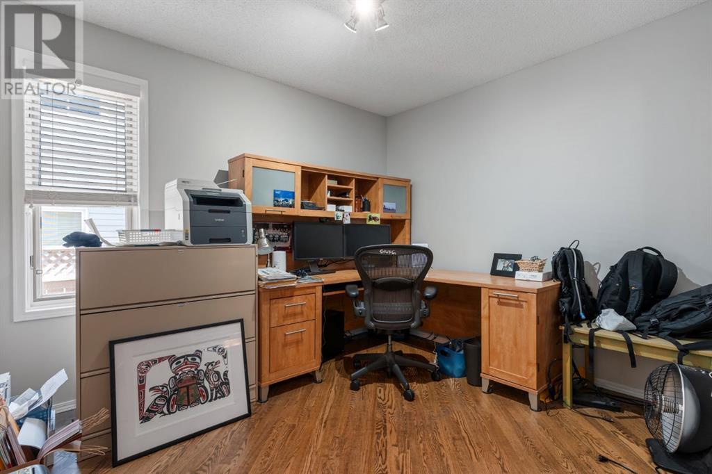 Single Family House for Sale in  Harvest Oak Green NE Harvest Hills Calgary 