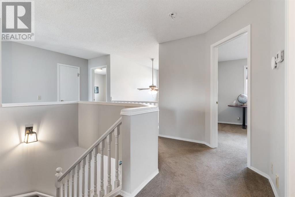 Single Family House for Sale in  Harvest Oak Green NE Harvest Hills Calgary 