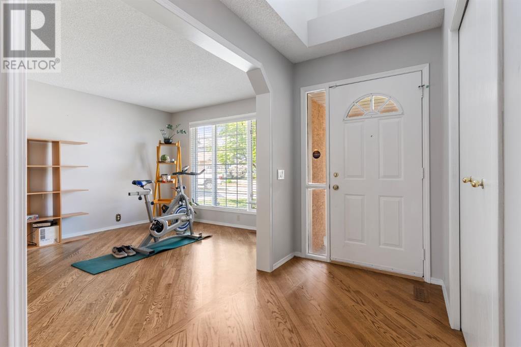 Single Family House for Sale in  Harvest Oak Green NE Harvest Hills Calgary 