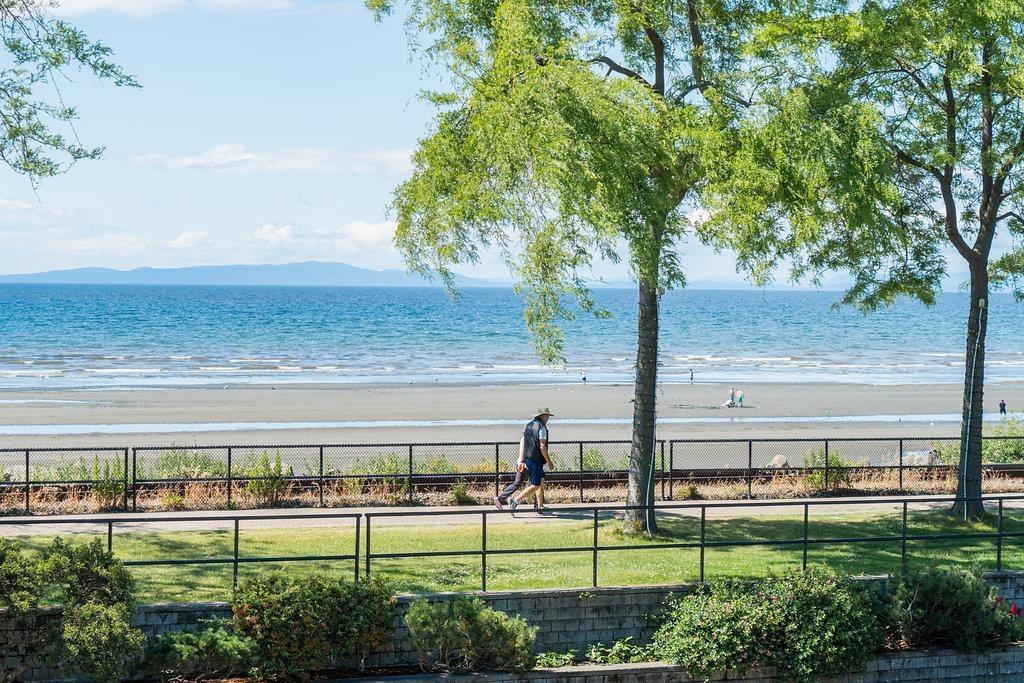 303 1160 OXFORD STREET, White Rock