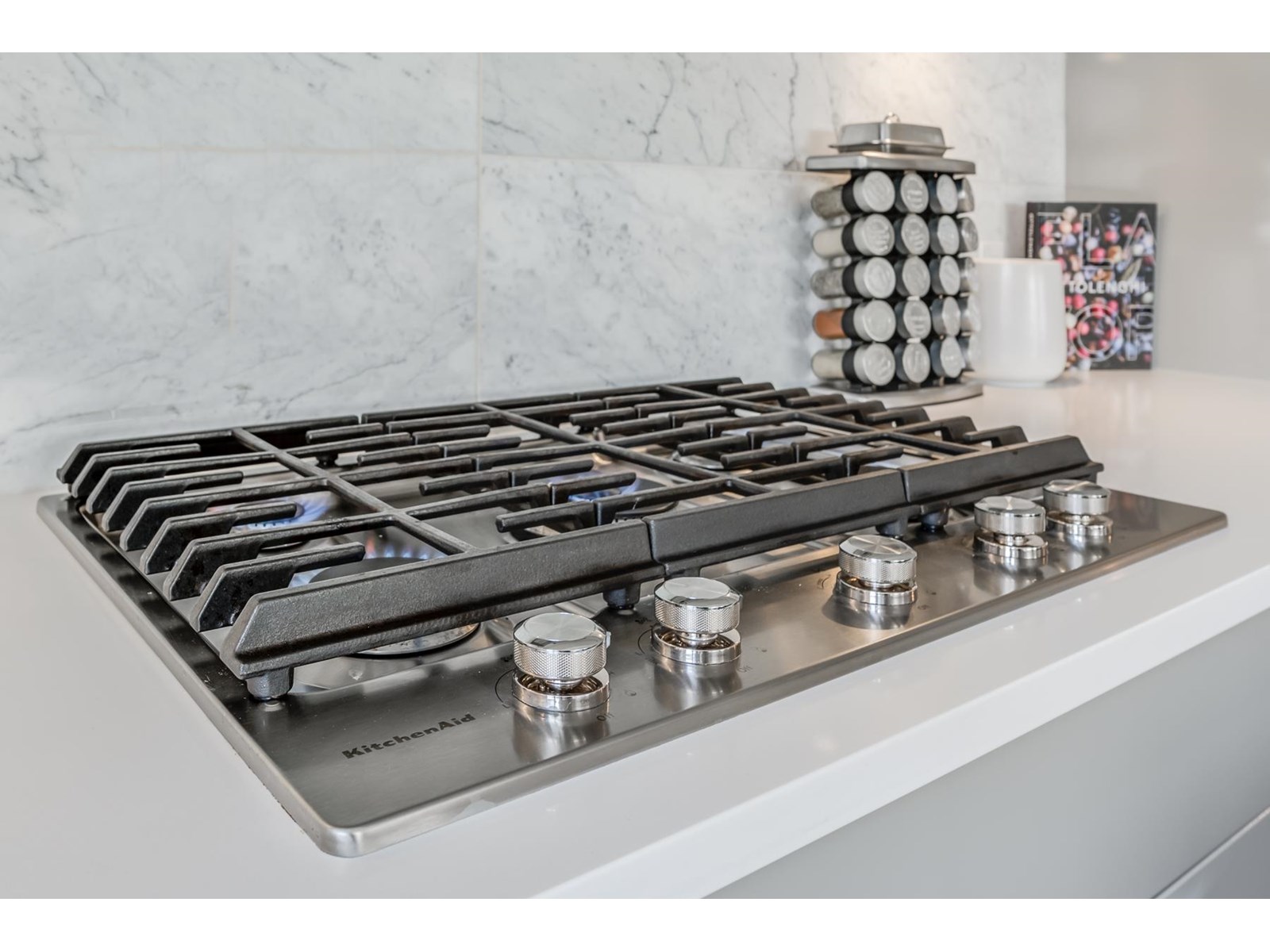 303 1160 OXFORD STREET, White Rock