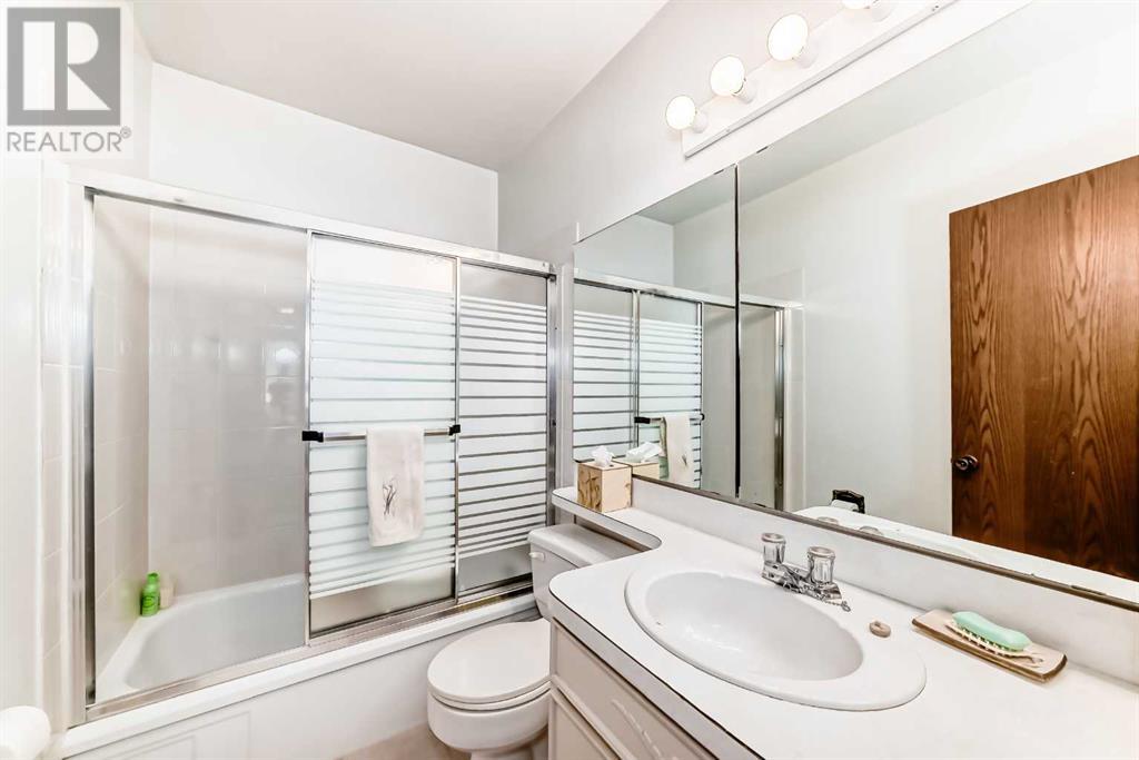 Single Family House Bungalow for Sale in   Street NW Hounsfield Heights/Briar Hill Calgary 