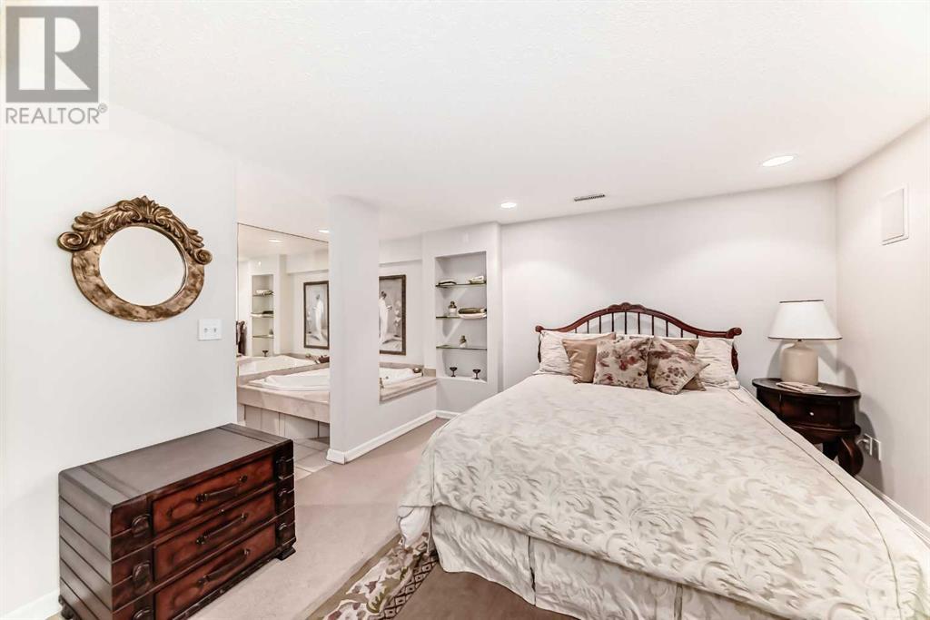 Single Family House Bungalow for Sale in   Street NW Hounsfield Heights/Briar Hill Calgary 