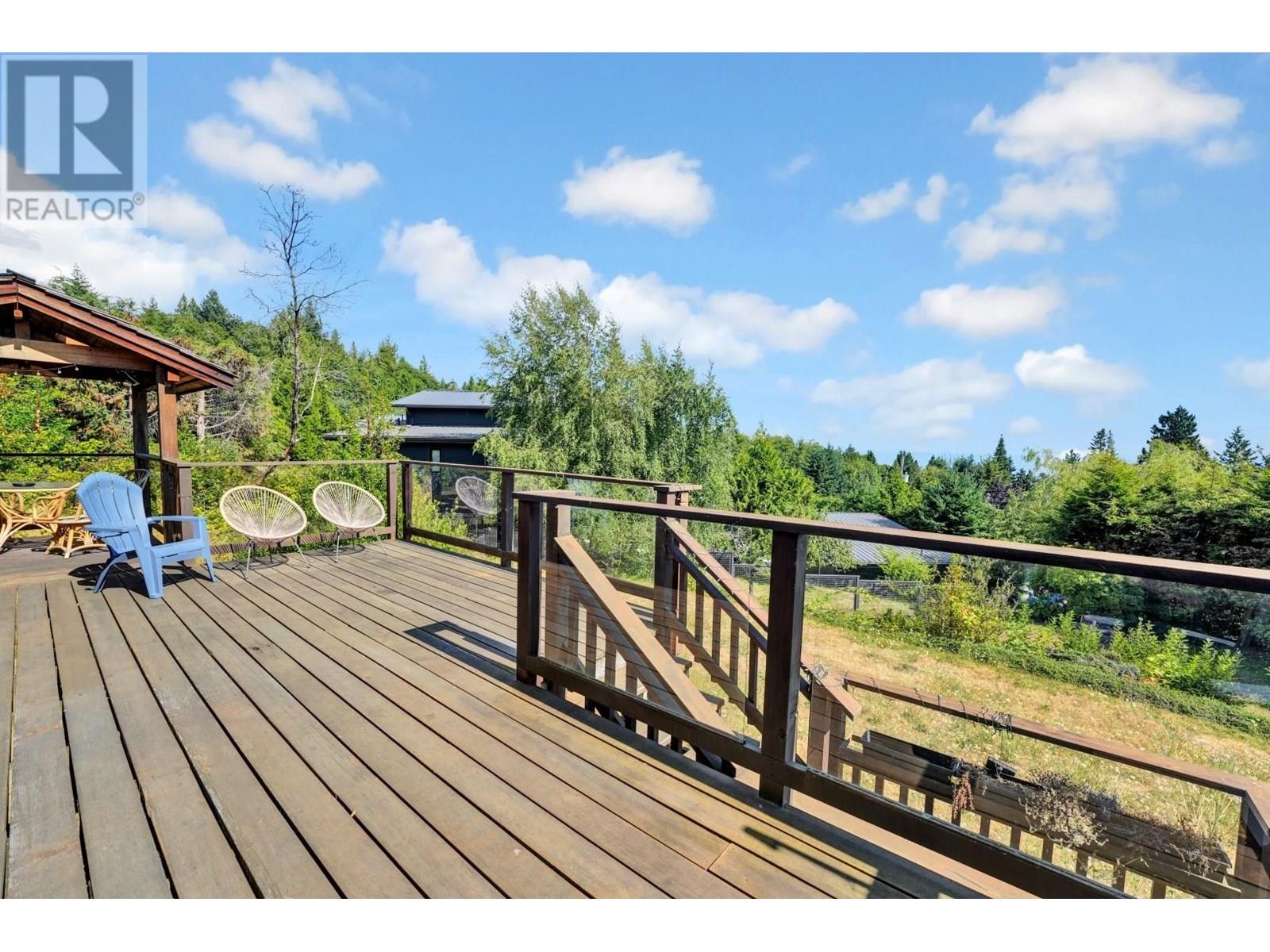 5504 DERBY ROAD, Sechelt