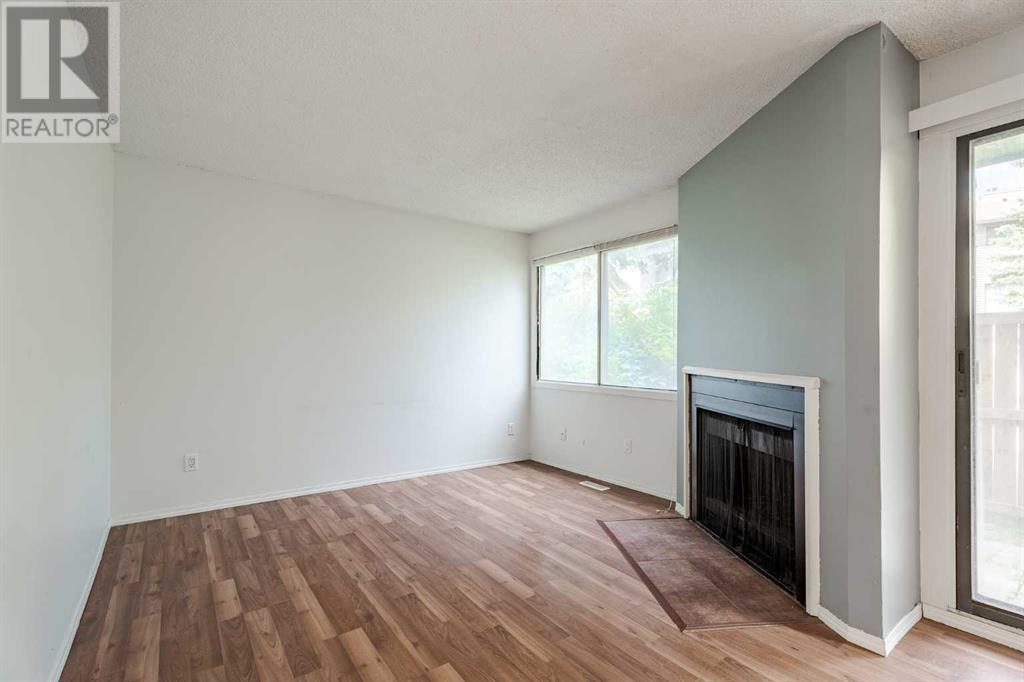 Single Family House for Sale in    Street NE Rundle Calgary 