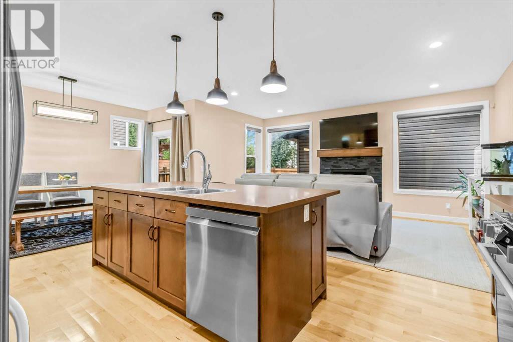 Single Family House for Sale in  Auburn Shores Way SE Auburn Bay Calgary 