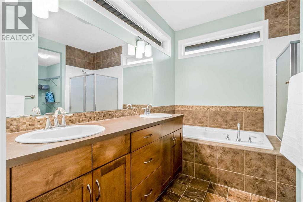Single Family House for Sale in  Auburn Shores Way SE Auburn Bay Calgary 