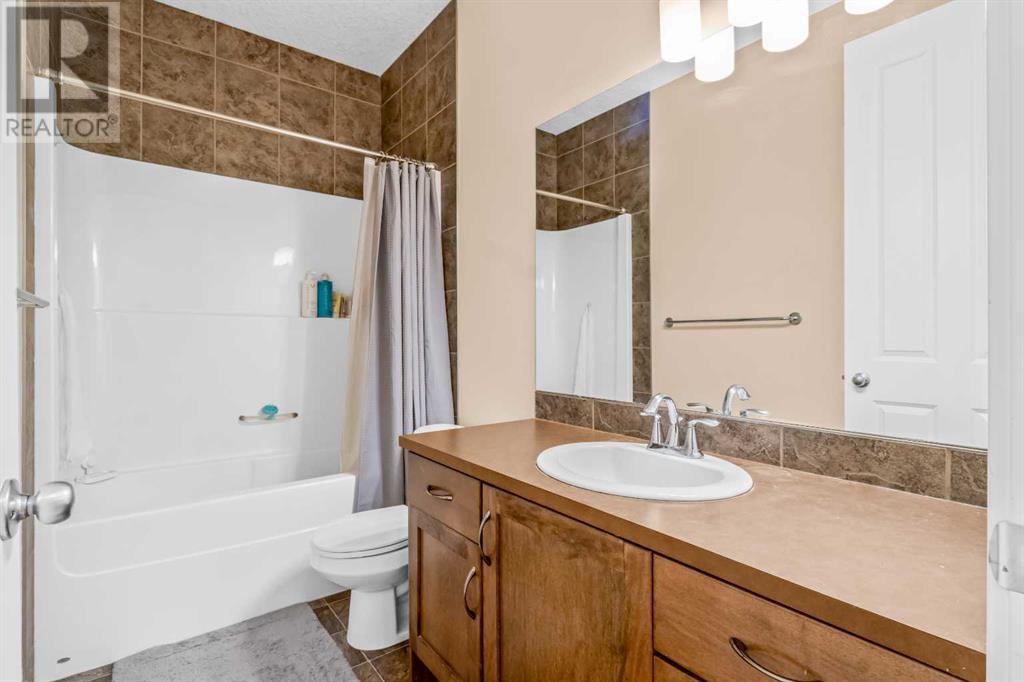 Single Family House for Sale in  Auburn Shores Way SE Auburn Bay Calgary 
