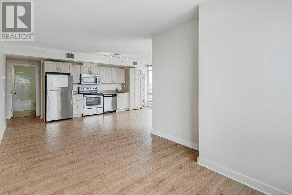 Single Family House for Sale in   Brentwood Common NW Brentwood Calgary 